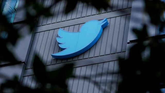 Elon Musk Calls for Twitter Ban on Impersonators