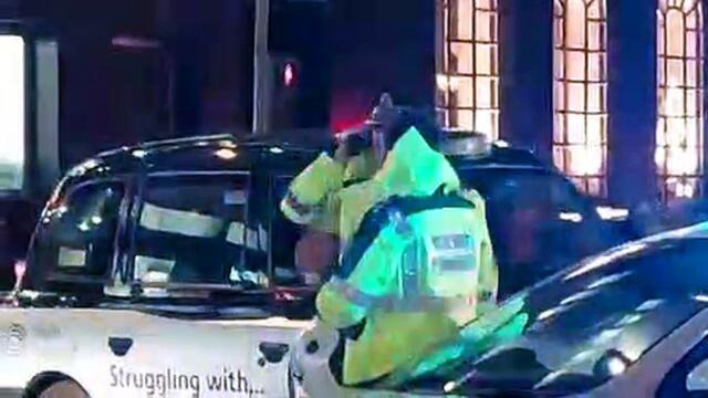 Bomb Disposal Unit attends incident on Edinburgh's Princes St