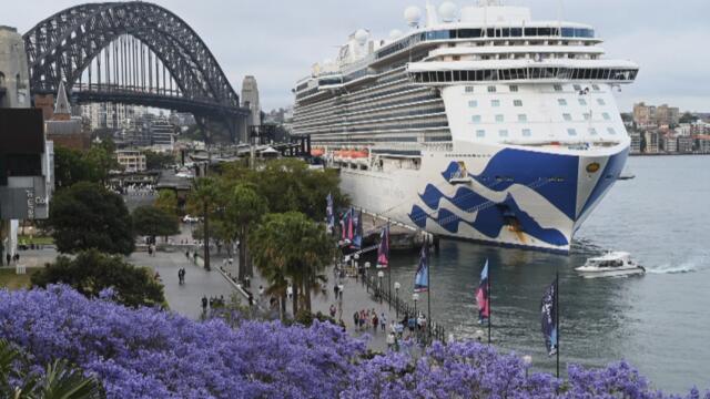 Потресаваща екскурзия 2022 г.! Круизен кораб с 800 заразени с COVID-19 пасажери акостира в Сидни 13.11.2022