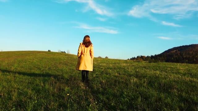 D.E.M.I.S. & Saška - Divja strast (Official Video)