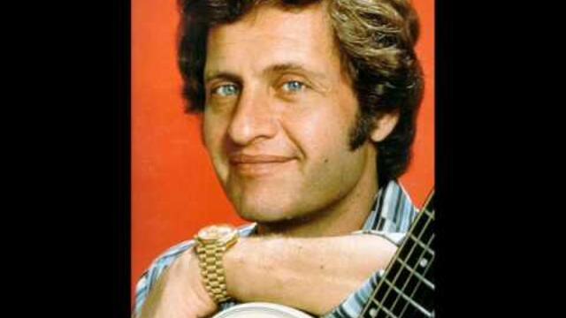 Joe Dassin Siffler sur la colline