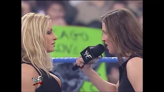 Stephanie McMahon calls out Trish Stratus