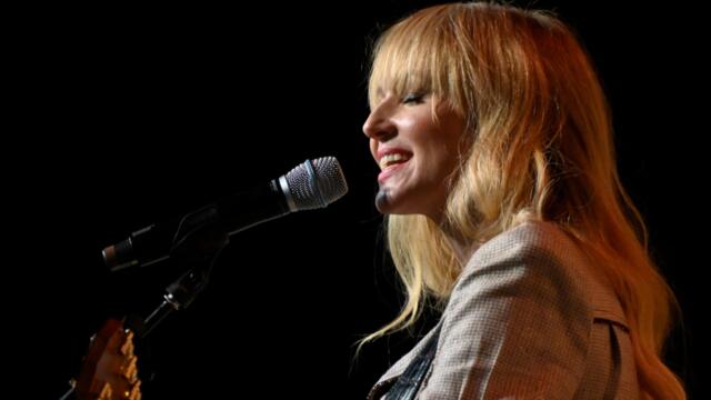 Jewel Talks Mental Health And #NotAloneChallenge