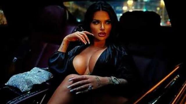 Ислам Итляшев   -   Молодая