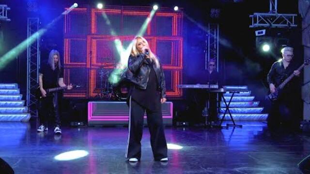 Ника Никитина  - "Выпускной"