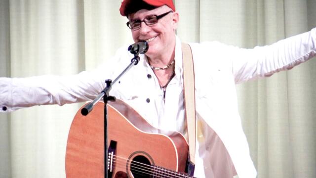 Валерий Палаускас   -    "Плачет душа и сердце плачет История разлуки"