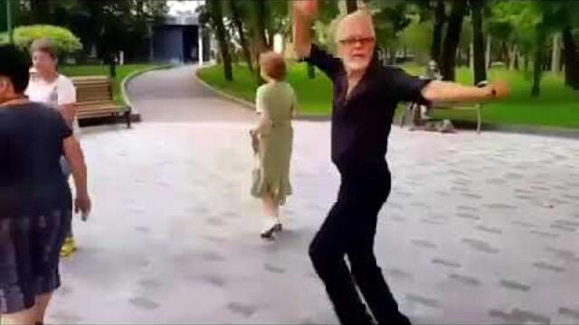 КОГДА ТЫ НА МАШИНЕ,ПРИ ДЕНЬГАХ!!!