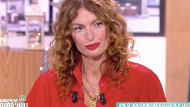 « Il me mettait les mains dans la vulve » : Aurélie Saada revient sur les violences sexuelles qu’elle a subies à  4 ans