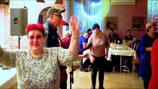 Валерий Палаускас  -   Ждём Новый 2023 год