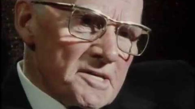 Peace in No Mans Land - The Christmas Truce - Amnesty