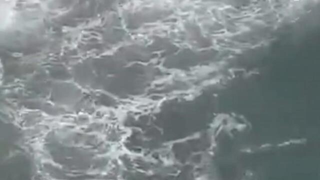 Norwegian Cruise Ship Hits Iceberg