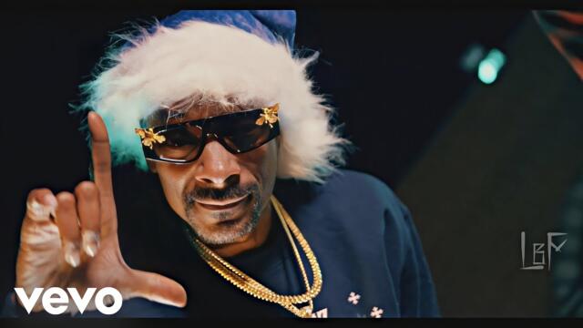 Snoop Dogg & Wiz Khalifa - High Christmas ft. Nate Dogg, Warren G, Tha Dogg Pound