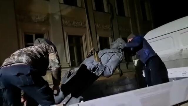 Ukraine dismantles statue of Russian empress Catherine the Great in Odessa