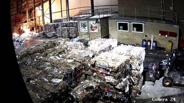 Unemptied aerosol canister explodes and causes fire in recycling plant