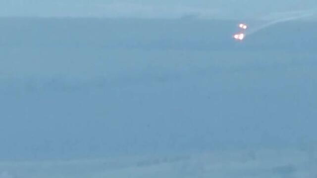 Ukrainian forces obliterate Russian tank destroying homes in Bakhmut suburbs