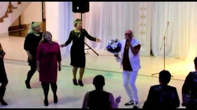 Валерий Палаускас  -  Ты для меня Чужая женщина