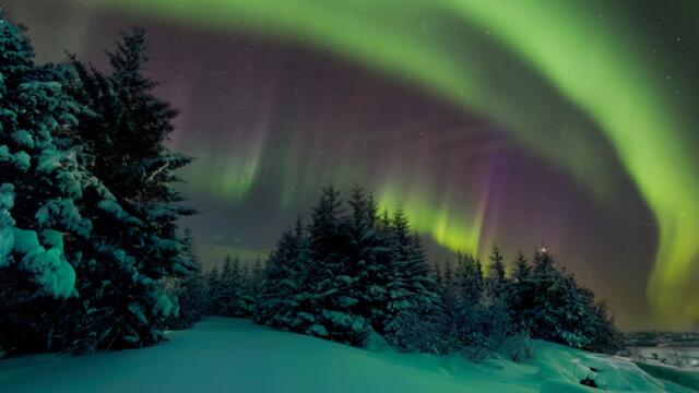 *** Colorful Aurora Borealis ... (Music by Sergey Chekalin) ***