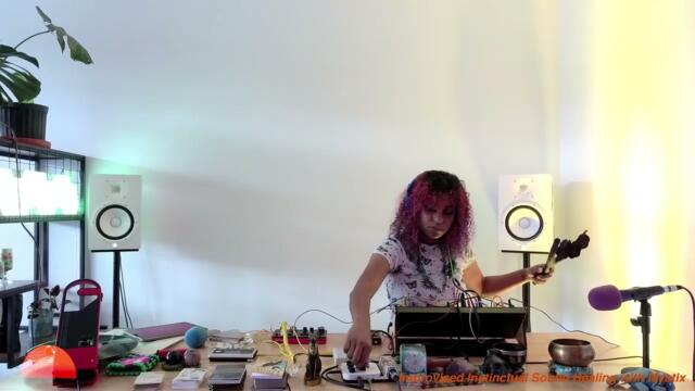 "Improvised Instinctual Sound Healing" with Mystix | MCR Program (2/4/23) | Season 1