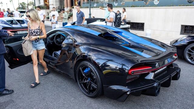 Girl Driving $4 Million Bugatti Chiron Super Sport in Monaco !