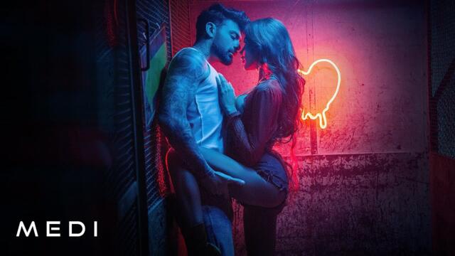 Меди - Джентълмен / 2023 /