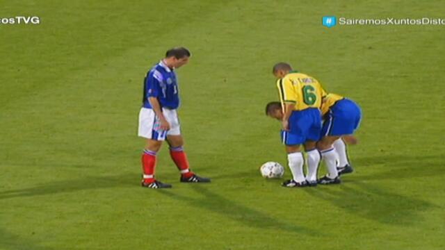 Ronaldo, Zidane & Roberto Carlos Legendary Show (France vs Brazil 1997)