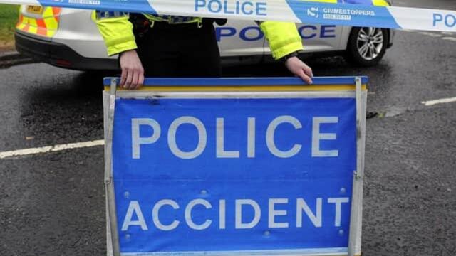 Edinburgh Headlines 6 March: A71 blocked after two-vehicle collision near the Dalmahoy junction with road closed