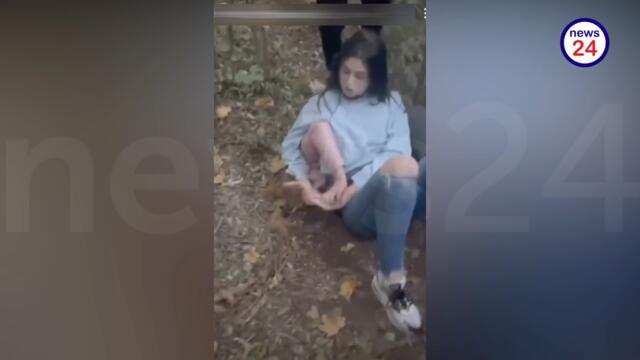 САМО В NEWS24sofia.eu TV! Нова брутална агресия между ученички в София: "Давай, Моника! Дръж куче!