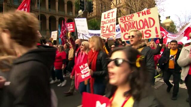 NSW elects Labor's Chris Minns to be premier