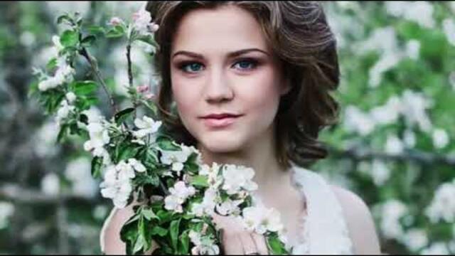 Василь Котович  -  Твоя хата в вишневім садочку Василь Котович