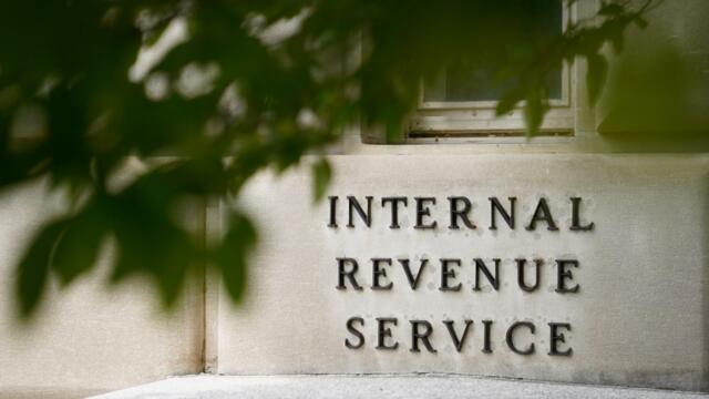 IRS to Target Wealthy Tax Evaders in $80 Billion Overhaul
