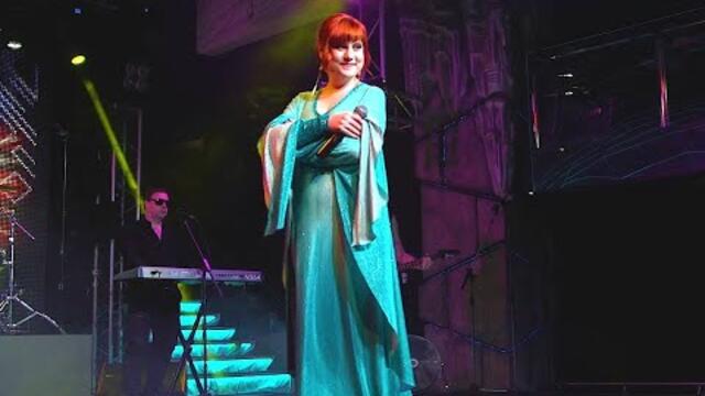 Оксана Сенчина  -  "По камушкам"