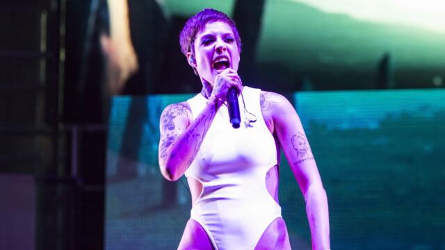 Halsey Coachella 2016 full show - 1080p