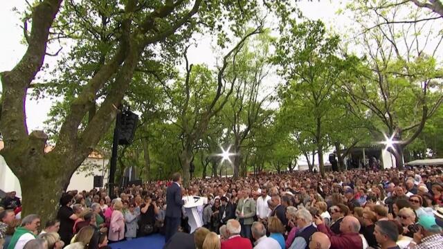 Feijóo compara a Pedro Sánchez con "Brus Esprintern"
