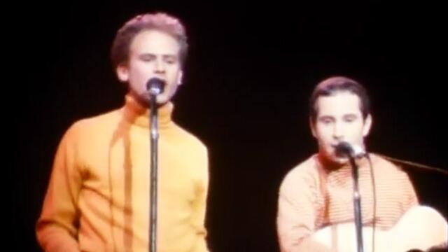Simon & Garfunkel - The Sound of Silence (Live)