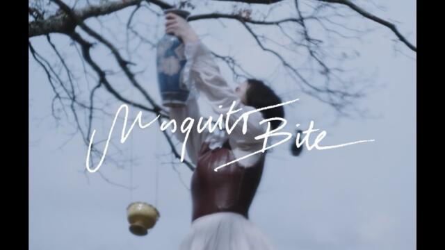 Dora Tomori - 2023 - Mosquito Bite (Official Video)