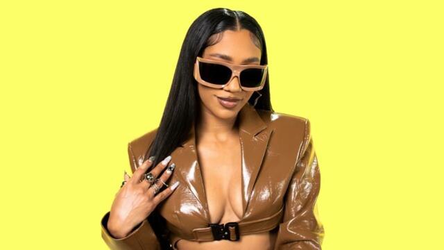 BIA "I'M THAT BITCH" Official Lyrics & Meaning | Verified