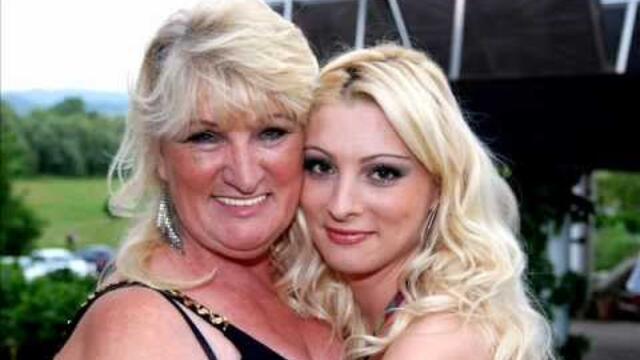 Saška Smodej - 2012 - Moja mamica