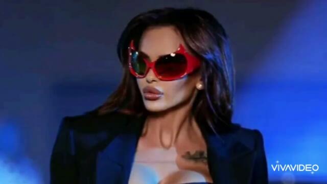 Мария - Обичам да е лято (Текст)