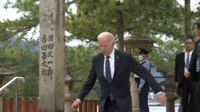 Biden almost trips down steps during G7 visit in Japan