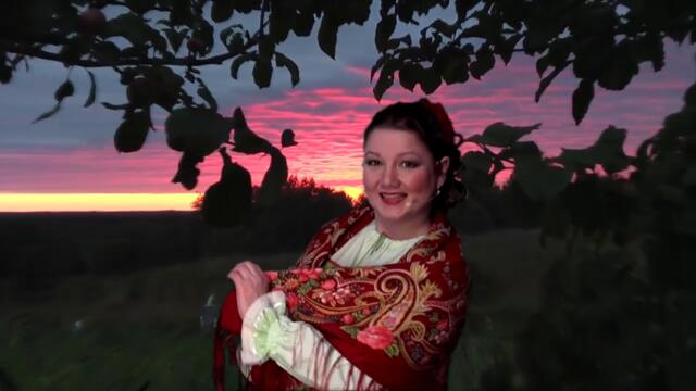 Наталия Суворова-Нартова   -    Одинокая гармонь.