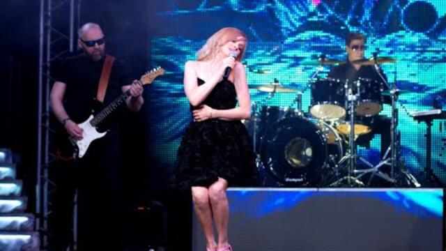 Инна Серова  -  "Метро"