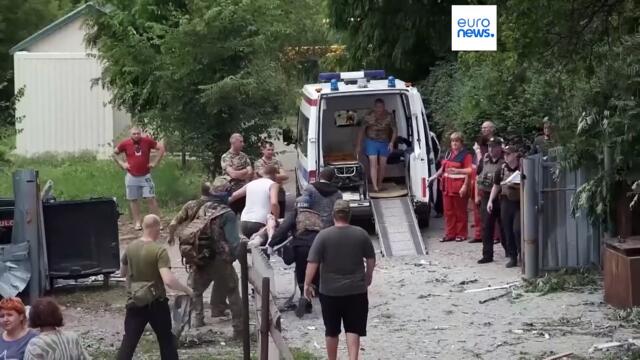 Ukraine war: Spanish premier visits Kyiv as US considers sending cluster bombs