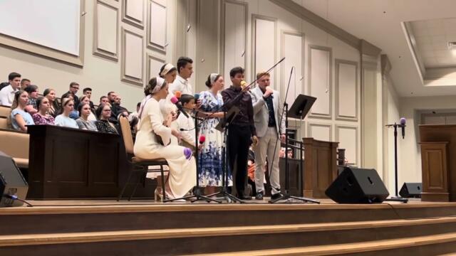 «ВЫ НЕ ДУМАЕТЕ ЛЮДИ» красивая песня!