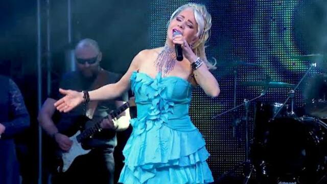 Наталья Савина  -  "Мама"