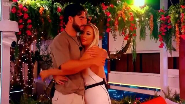 Love Island UK S10E33