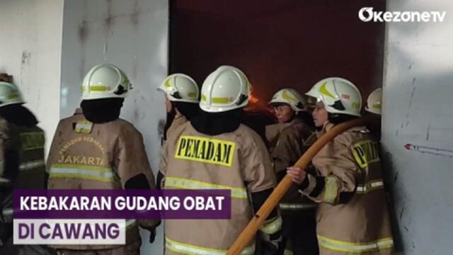 Gudang Penyimpanan Obat di Cawang Terbakar Hebat