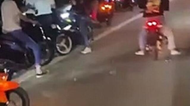 百人飙摩哆飙出祸 多人倒地 死伤不明(2)