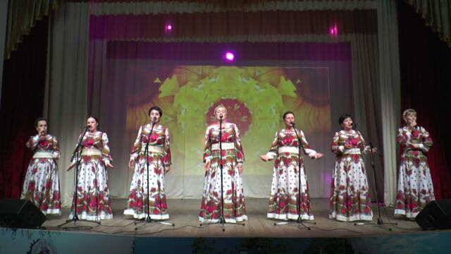 Ансамбль народной песни "Варвара" -  "Казачка вольная"