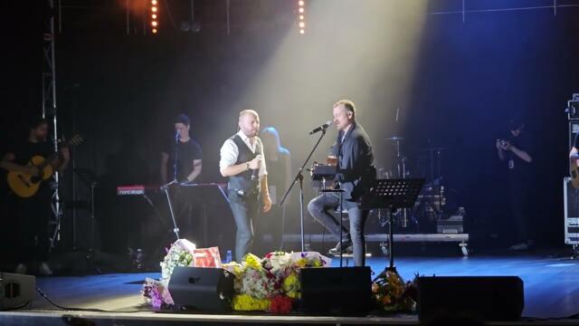 Ярослав Сумишевский и Алексей Петрухин  - "А любовь - она".