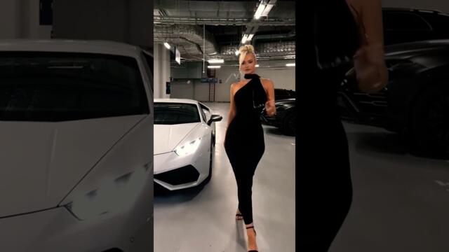 Glamorous fashion style with elegant dress for ladies #fashion #style #dress #beauty #outfit